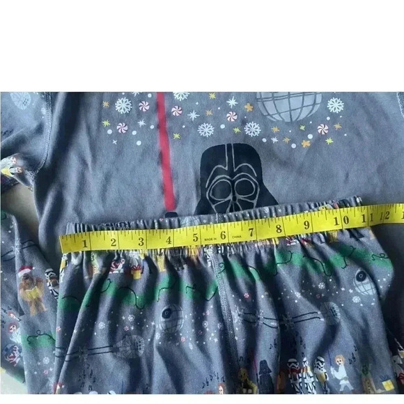 Hanna Andersson Darth Vader
Christmas Set Size XS - Picture 8 of 8